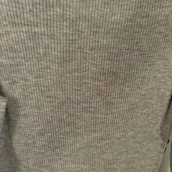 Diane Von Furstenberg women’s gray pullover sweater w/ lace overlay sz M - Picture 4 of 11